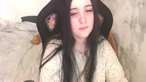 sweet_my_dream online show from March 25, 12:12 pm