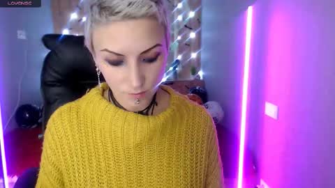 sweet_n_strong online show from November 2, 1:55 pm