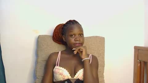 sweet peachy online show from May 15, 1:47 am