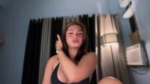 SCARLLET online show from June 10, 5:01 pm
