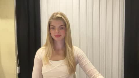 Mira online show from September 18, 8:35 pm