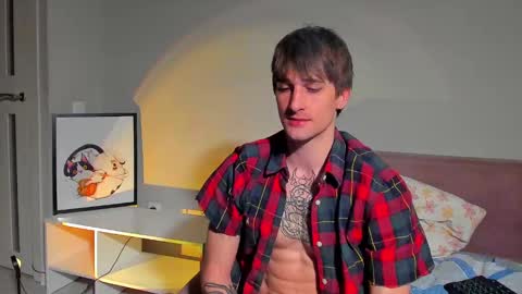 Snapshot of sweet_smith8 chatting on February 26, 1:11 pm sweet_smith8 online show from February 26, 1:11 pm