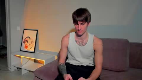 Snapshot of sweet_smith8 chatting on March 1, 12:56 pm sweet_smith8 online show from March 1, 12:56 pm