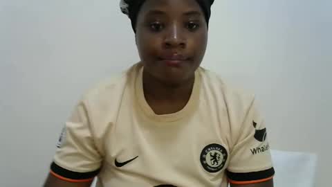 Snapshot of sweet_veebouset chatting on September 13, 8:28 am sweet_veebouset online show from September 13, 8:28 am