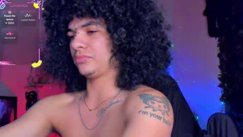 Steven independent model online show from December 2, 12:20 am