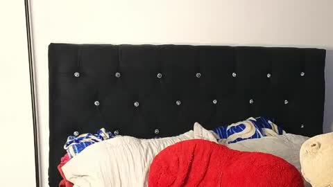  Sweet  online show from April 8, 12:24 am