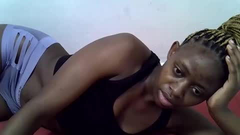 sweet_zarah online show from January 17, 5:17 am