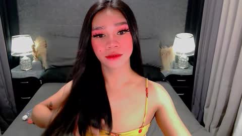 bea takashi  online show from March 5, 9:18 am