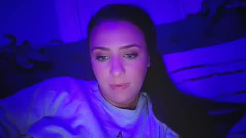 sweetallie_94 online show from November 24, 2:10 am