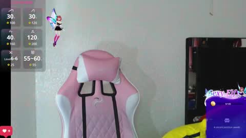 Snapshot of sweetalmaa chatting on February 20, 10:05 am Alma online show from February 20, 10:05 am