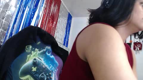 Snapshot of sweetalmaa chatting on September 29, 7:02 pm Alma online show from September 29, 7:02 pm