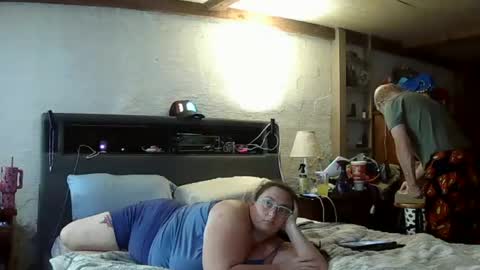 DJ  M 489 Babygirl  F 37 online show from July 18, 2:24 am