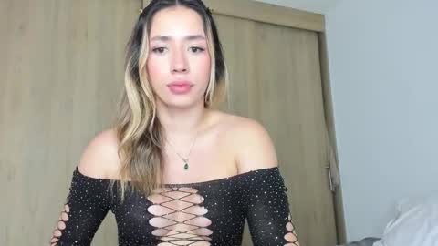 Camila online show from February 23, 12:48 pm