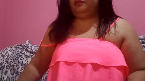 sweetapple808216 online show from December 29, 2:38 am