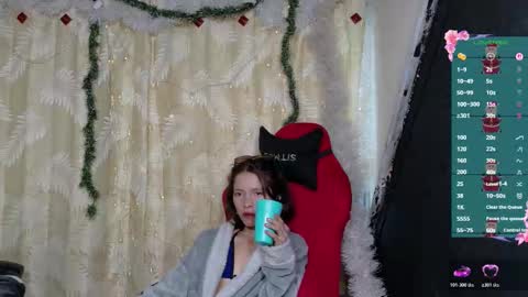 sweetdam12 online show from December 18, 9:32 pm