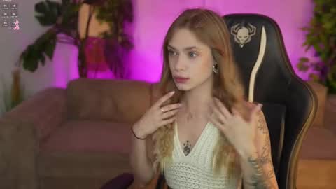 Amelia online show from October 27, 8:36 am