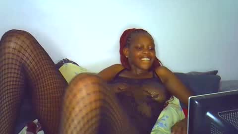 sweetebony123 online show from October 13, 10:45 pm