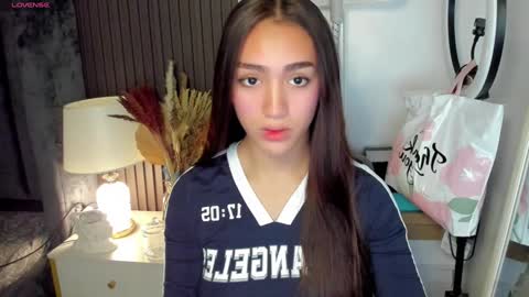 Snapshot of sweetestmallow chatting on January 15, 5:29 am mallow online show from January 15, 5:29 am