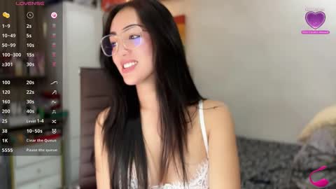 mallow online show from January 14, 8:00 am