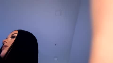 Gracie  online show from September 22, 1:42 am