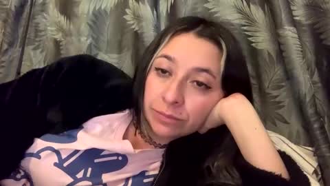 sweetie_cake online show from March 12, 2:41 am