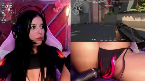 Snapshot of sweetie_cloe chatting on October 8, 10:05 pm sweetie_cloe online show from October 8, 10:05 pm