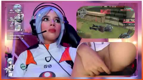 Snapshot of sweetie_cloe chatting on September 12, 10:01 pm sweetie_cloe online show from September 12, 10:01 pm
