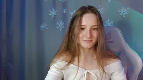 Snapshot of sweetie_lover chatting on December 9, 11:24 pm Annie online show from December 9, 11:24 pm