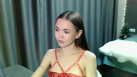 sweetieee_kira online show from December 21, 9:54 pm