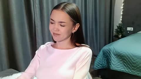 sweetieee_kira online show from January 9, 9:09 pm