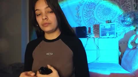 Blu Sweets online show from December 18, 6:03 pm