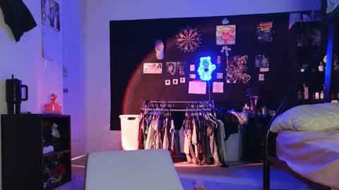 Blu Sweets online show from March 2, 7:15 am