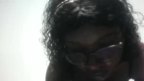 sweetivy645263 online show from September 25, 4:14 pm