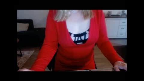 Sweetjuice online show from November 4, 10:27 am