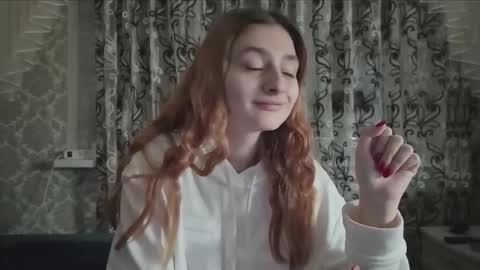 sweetliaison online show from December 20, 7:10 pm