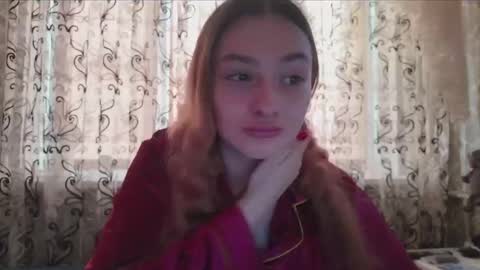 sweetliaison online show from March 19, 6:19 am