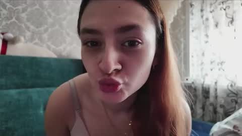 sweetliaison online show from January 12, 7:26 am