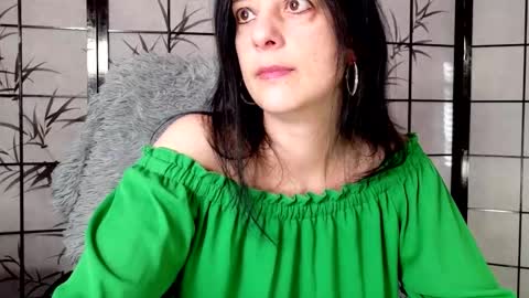 JenJenny online show from February 16, 8:34 am