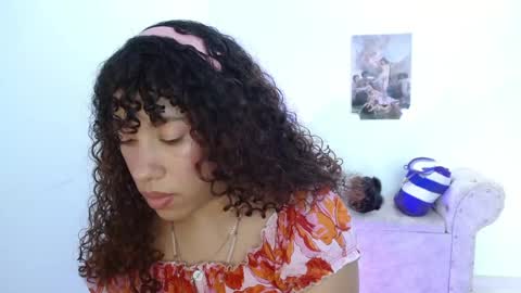 sweetluna_luna online show from April 28, 10:14 pm