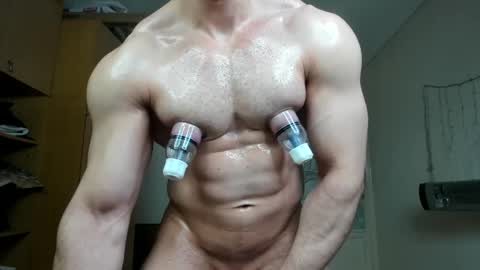 Snapshot of sweetmuscles_boy chatting on September 28, 6:55 am Lorenzo online show from September 28, 6:55 am
