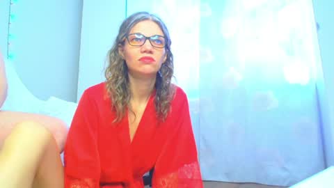 Veronica and Alex online show from April 20, 5:43 am