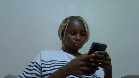 Lilly online show from March 26, 3:45 am