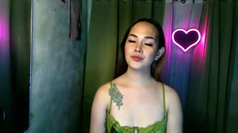 sweetsassyvv online show from January 8, 5:57 am