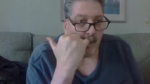 sweetbrowneyes623 online show from April 2, 4:36 pm