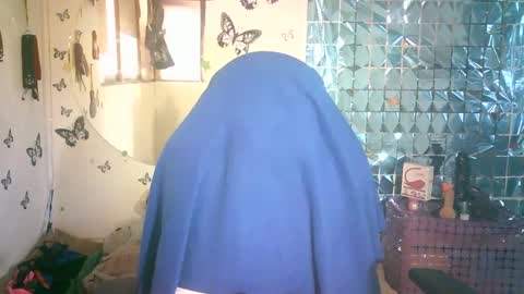 MEGHAN LOPEZ      online show from January 11, 9:25 pm