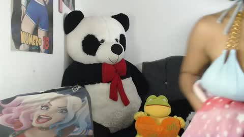 sweett_candy1 online show from May 13, 3:16 am