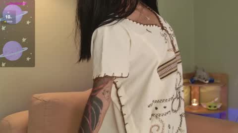    online show from March 19, 2:00 pm