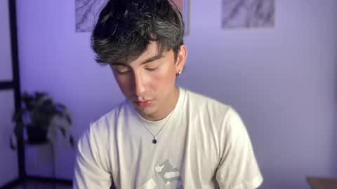 Andy  online show from May 10, 12:50 am
