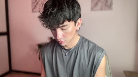 Andy  online show from May 1, 12:26 am