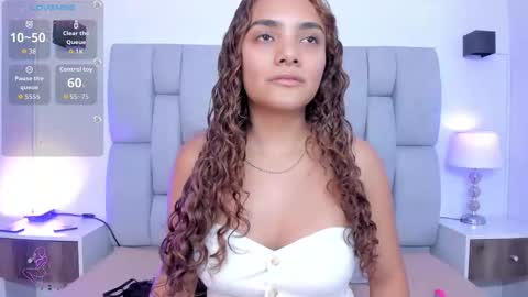 Sweetty online show from November 26, 7:10 pm